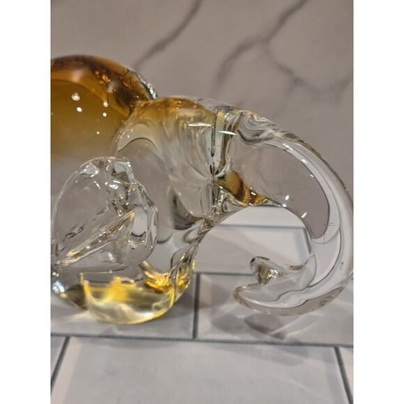 Art Glass Elephant Sculpture/Paperweight Heavy Murano Style Clear & Amber GUC - Picture 9 of 13